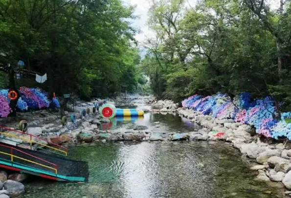 天堂寨第十三届天贶民俗文化旅游主题活动启幕