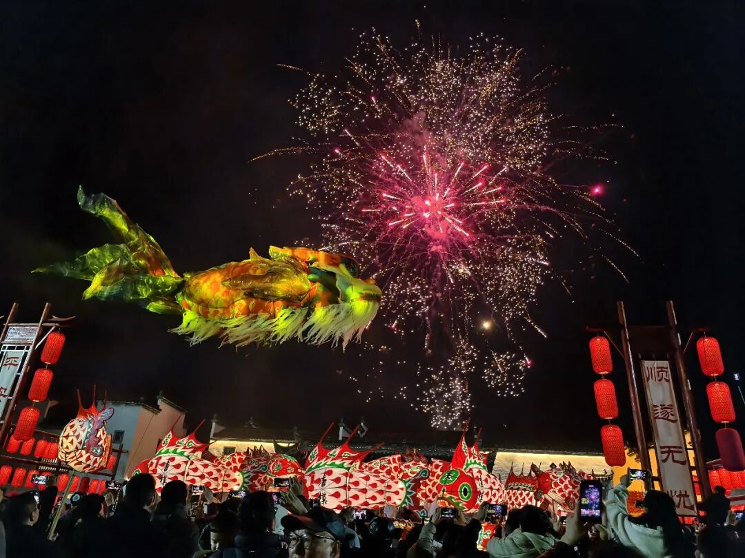 满池娇映古村 唐模独占鳌头丨唐模景区2026年春节爆红出圈，营收游客实现现象级增长